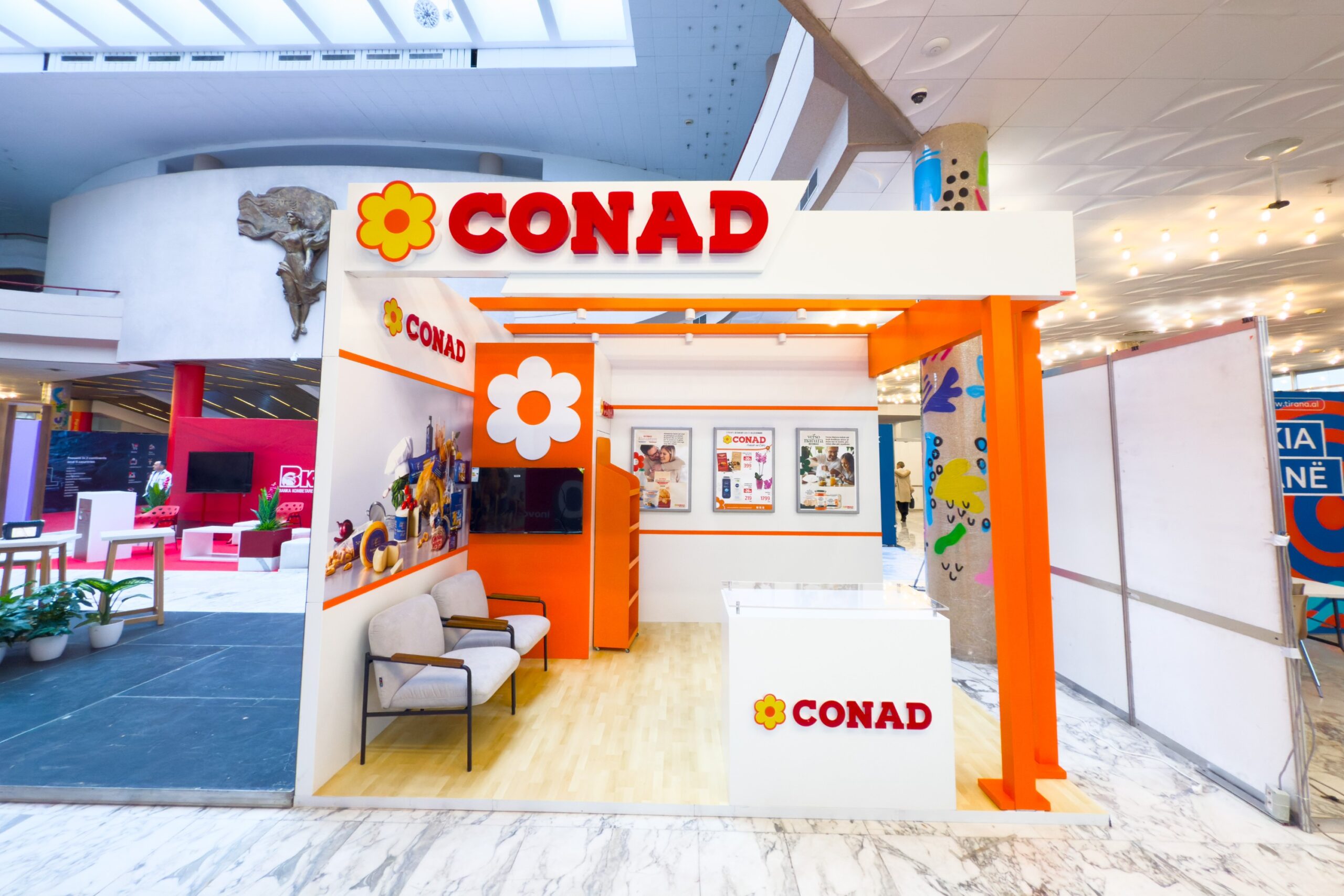 Stand espositivo Conad